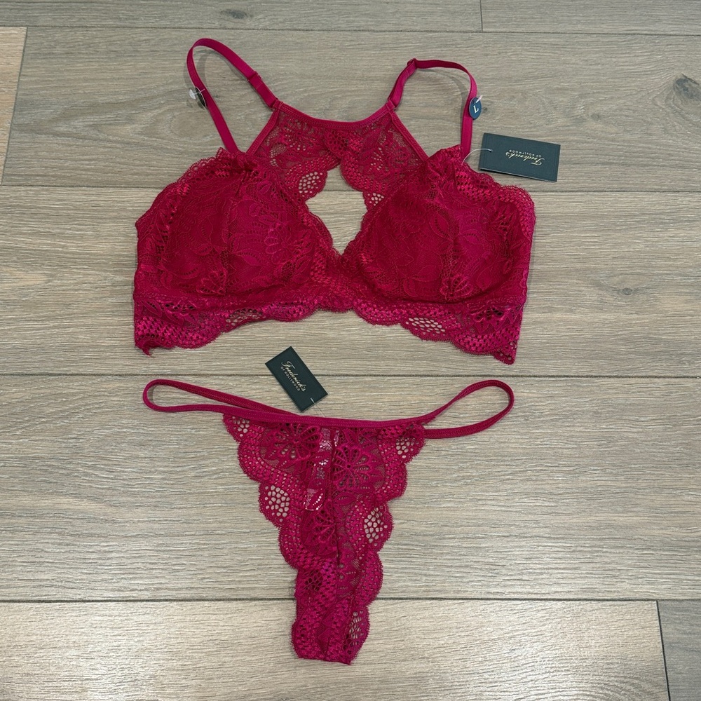 FREDERICKS OF HOLLYWOOD Plum Pink Lace Bralette & Thong 2 Piece Lingerie Size L